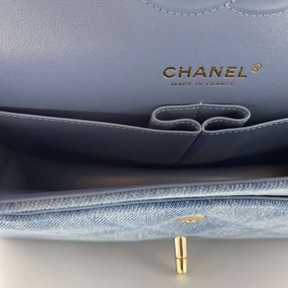 CHANEL CLASSIC 11.12 HANDBAG - Picture 9 of 13